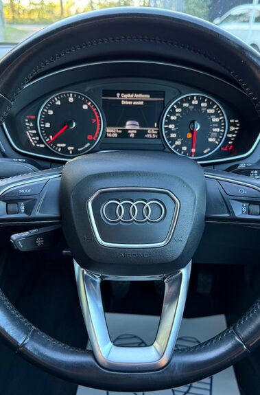 Audi A4 AVANT TFSI SE - APPLE CARPLAY -SAT NAV -HEATED SEATS -POWER FOLD MIRRORS 