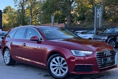 Audi A4 AVANT TFSI SE - APPLE CARPLAY -SAT NAV -HEATED SEATS -POWER FOLD MIRRORS