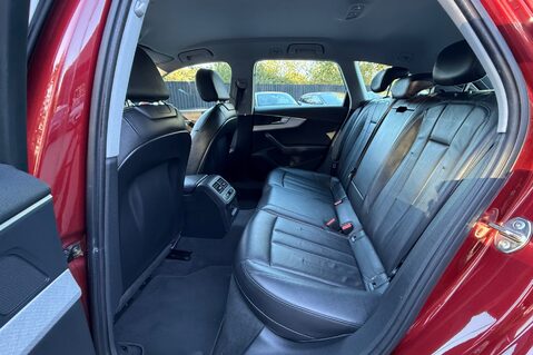 Audi A4 AVANT TFSI SE - APPLE CARPLAY -SAT NAV -HEATED SEATS -POWER FOLD MIRRORS 18