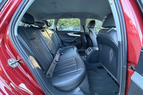 Audi A4 AVANT TFSI SE - APPLE CARPLAY -SAT NAV -HEATED SEATS -POWER FOLD MIRRORS 27