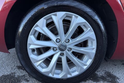 Audi A4 AVANT TFSI SE - APPLE CARPLAY -SAT NAV -HEATED SEATS -POWER FOLD MIRRORS 60