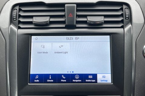 Ford Mondeo TITANIUM EDITION ECOBLUE - VAT QUALIFYING - APPLE CAR PLAY - FULL SERVICE H 46