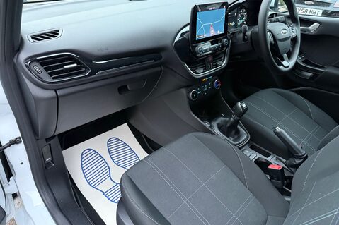 Ford Fiesta TREND - APPLE CAR PLAY - SAT NAV - LOW INSURANCE 23