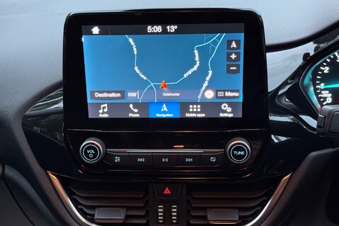Ford Fiesta TREND - APPLE CAR PLAY - SAT NAV - LOW INSURANCE 36