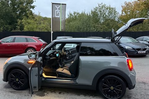 Mini Hatch COOPER S LEVEL 2 ELECTRIC - 1 OWNER -CAMERA -APPLE CARPLAY -HEATED SEATS 22