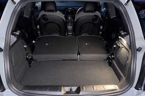 Mini Hatch COOPER S LEVEL 2 ELECTRIC - 1 OWNER -CAMERA -APPLE CARPLAY -HEATED SEATS 35