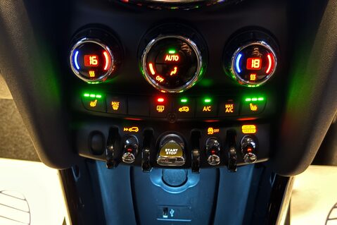 Mini Hatch COOPER S LEVEL 2 ELECTRIC - 1 OWNER -CAMERA -APPLE CARPLAY -HEATED SEATS 31