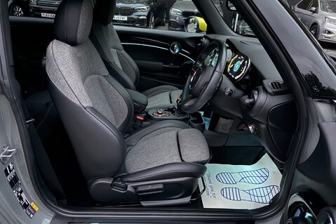 Mini Hatch COOPER S LEVEL 2 ELECTRIC - 1 OWNER -CAMERA -APPLE CARPLAY -HEATED SEATS 16