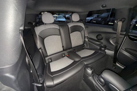 Mini Hatch COOPER S LEVEL 2 ELECTRIC - 1 OWNER -CAMERA -APPLE CARPLAY -HEATED SEATS 26