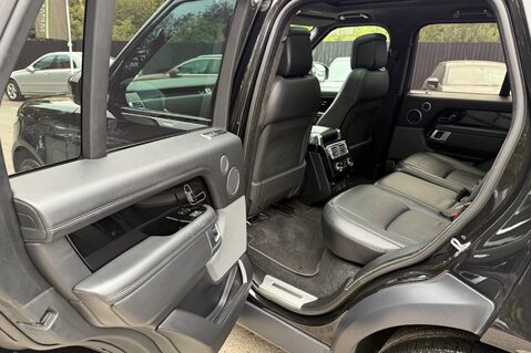 Land Rover Range Rover WESTMINSTER BLACK MHEV - VAT QUALIFYING -ONE OWNER -FULL LR SERVICE HISTORY 32