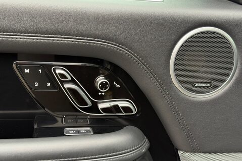 Land Rover Range Rover WESTMINSTER BLACK MHEV - VAT QUALIFYING -ONE OWNER -FULL LR SERVICE HISTORY 26