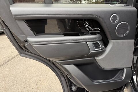 Land Rover Range Rover WESTMINSTER BLACK MHEV - VAT QUALIFYING -ONE OWNER -FULL LR SERVICE HISTORY 31