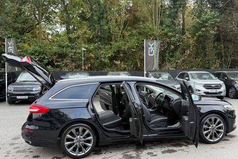 Ford Mondeo VIGNALE ECOBLUE ESTATE AUTOMATIC 4X4 -VAT Q -RARE CAR WITH ELECTRIC TOWBAR 21