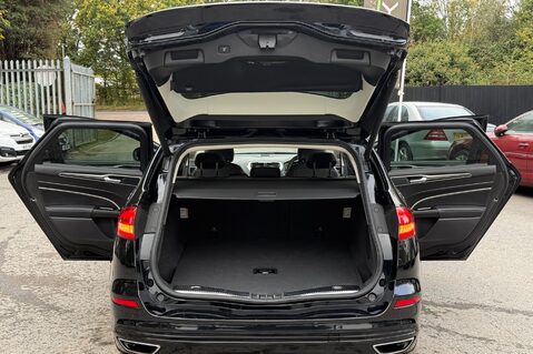Ford Mondeo VIGNALE ECOBLUE ESTATE AUTOMATIC 4X4 -VAT Q -RARE CAR WITH ELECTRIC TOWBAR 19