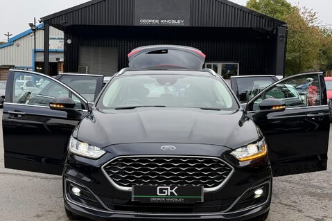 Ford Mondeo VIGNALE ECOBLUE ESTATE AUTOMATIC 4X4 -VAT Q -RARE CAR WITH ELECTRIC TOWBAR 18