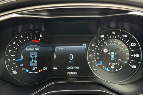 Ford Mondeo VIGNALE ECOBLUE ESTATE AUTOMATIC 4X4 -VAT Q -RARE CAR WITH ELECTRIC TOWBAR 48