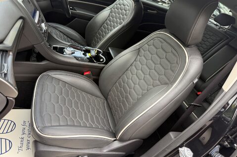 Ford Mondeo VIGNALE ECOBLUE ESTATE AUTOMATIC 4X4 -VAT Q -RARE CAR WITH ELECTRIC TOWBAR 23