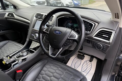 Ford Mondeo VIGNALE ECOBLUE ESTATE AUTOMATIC 4X4 -VAT Q -RARE CAR WITH ELECTRIC TOWBAR 15