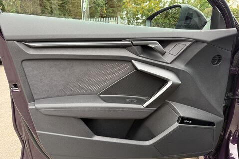 Audi RS3 RS 3 TFSI QUATTRO CARBON VORSPRUNG - CERAMIC BRAKES -BUCKET SEATS -MERLIN 38