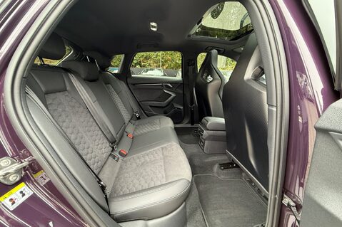 Audi RS3 RS 3 TFSI QUATTRO CARBON VORSPRUNG - CERAMIC BRAKES -BUCKET SEATS -MERLIN 46