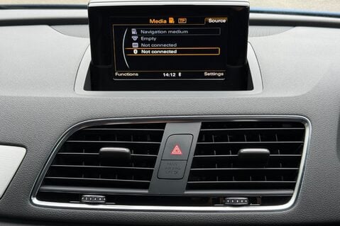 Audi Q3 TDI QUATTRO S LINE S-TRONIC- DEMO +1 OWNER -£5K EXTRAS -CAMERA -CRUISE - 40