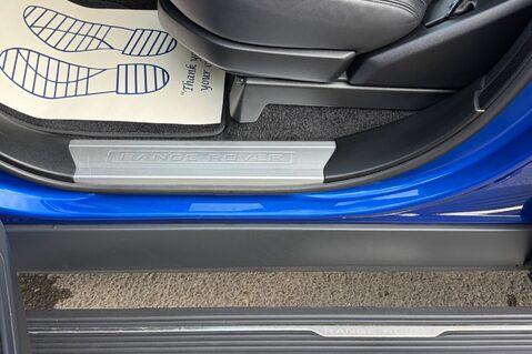 Land Rover Range Rover SDV6 VOGUE - BODYKIT - RARE VELOCITY BLUE -ELEC STEPS/TOWBAR -FLRSH 28