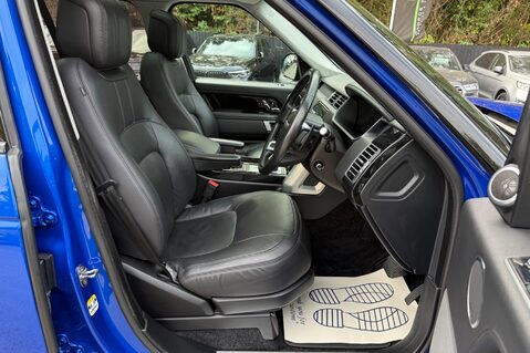 Land Rover Range Rover SDV6 VOGUE - BODYKIT - RARE VELOCITY BLUE -ELEC STEPS/TOWBAR -FLRSH 17