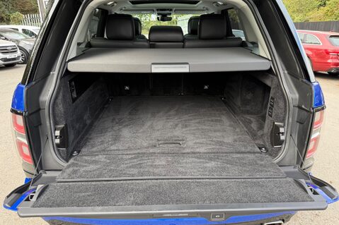 Land Rover Range Rover SDV6 VOGUE - BODYKIT - RARE VELOCITY BLUE -ELEC STEPS/TOWBAR -FLRSH 73