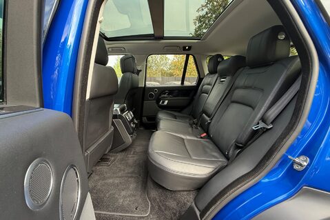 Land Rover Range Rover SDV6 VOGUE - BODYKIT - RARE VELOCITY BLUE -ELEC STEPS/TOWBAR -FLRSH 31