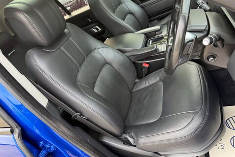 Land Rover Range Rover SDV6 VOGUE - BODYKIT - RARE VELOCITY BLUE -ELEC STEPS/TOWBAR -FLRSH 40