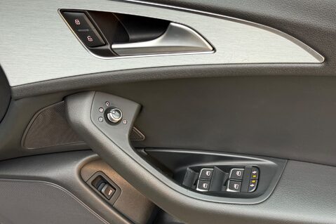 Audi A6 AVANT TDI ULTRA S LINE -£35 ROAD TAX -PANORAMIC ROOF-ELECTRIC TOWBAR -ULEZ  36