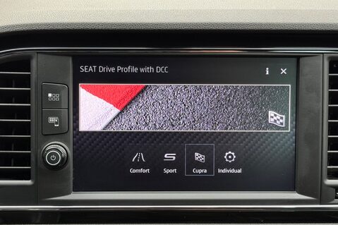 SEAT Leon TSI CUPRA LUX DSG - ADAPTIVE CRUISE CONTROL -FULL SERVICE HISTORY 43