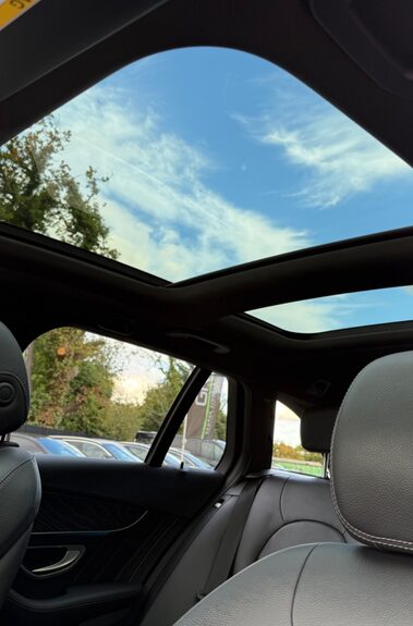 Mercedes-Benz C Class C 220 D AMG LINE PREMIUM - PANORAMIC SUNROOF - 19 INCH ALLOYS - NEW MOT 