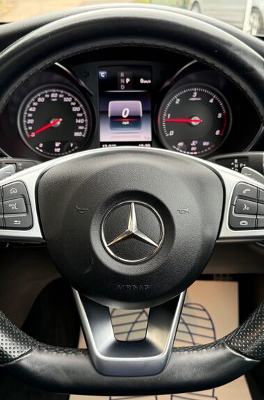 Mercedes-Benz C Class C 220 D AMG LINE PREMIUM - PANORAMIC SUNROOF - 19 INCH ALLOYS - NEW MOT 
