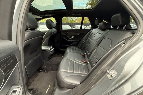Mercedes-Benz C Class C 220 D AMG LINE PREMIUM - PANORAMIC SUNROOF - 19 INCH ALLOYS - NEW MOT 28