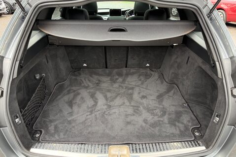 Mercedes-Benz C Class C 220 D AMG LINE PREMIUM - PANORAMIC SUNROOF - 19 INCH ALLOYS - NEW MOT 51