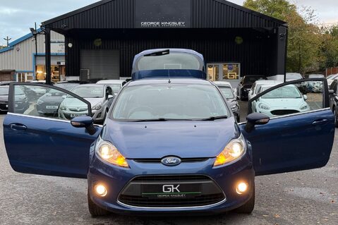 Ford Fiesta ZETEC 16V - 1 OWNER & FULL FORD SERVICE HISTORY WITH 17 SERVICES -NEW MOT 20