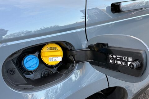 Land Rover Range Rover Evoque R-DYNAMIC S MHEV - ONE OWNER - NOLITA GREY - VAT QUALIFYING 61