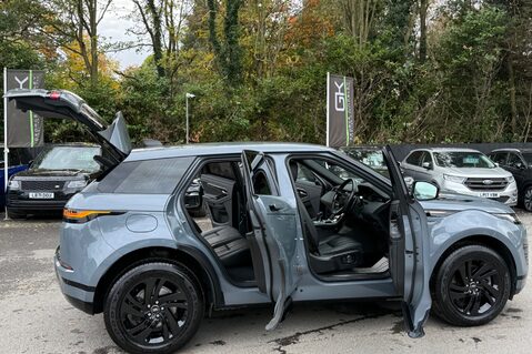 Land Rover Range Rover Evoque R-DYNAMIC S MHEV - ONE OWNER - NOLITA GREY - VAT QUALIFYING 18
