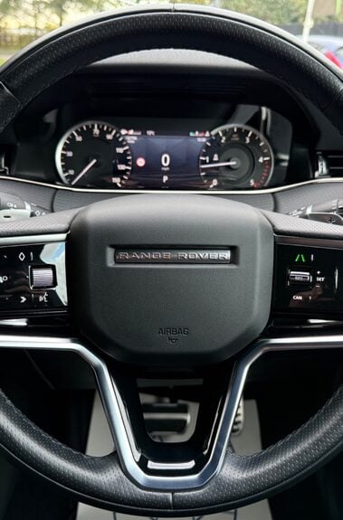 Land Rover Range Rover Evoque R-DYNAMIC S MHEV - ONE OWNER - NOLITA GREY - VAT QUALIFYING 