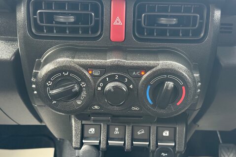 Suzuki Jimny ALLGRIP - 2 SEAT COMMERCIAL VEHICLE - DAB -BLUETOOTH 37