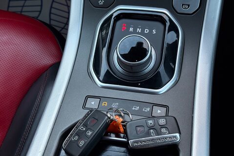 Land Rover Range Rover Evoque TD4 HSE DYNAMIC -BLACK & RED LEATHER INTERIOR - LANE ASSIST -2 OWNERS 42