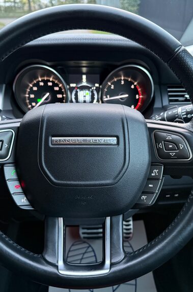 Land Rover Range Rover Evoque TD4 HSE DYNAMIC -BLACK & RED LEATHER INTERIOR - LANE ASSIST -2 OWNERS 