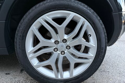 Land Rover Range Rover Evoque TD4 HSE DYNAMIC -BLACK & RED LEATHER INTERIOR - LANE ASSIST -2 OWNERS 56