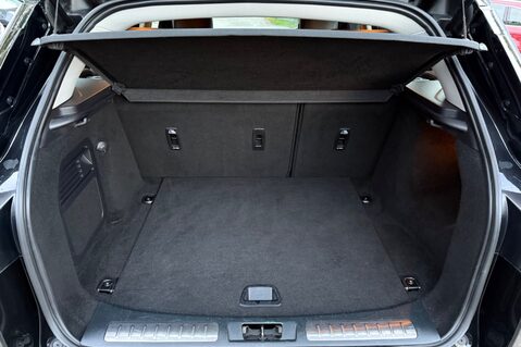 Land Rover Range Rover Evoque TD4 HSE DYNAMIC -BLACK & RED LEATHER INTERIOR - LANE ASSIST -2 OWNERS 48
