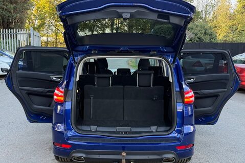 Ford S-Max TITANIUM TDCI - TOWBAR - 10 SERVICES -CAMBELT CHANGED 18