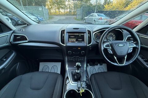 Ford S-Max TITANIUM TDCI - TOWBAR - 10 SERVICES -CAMBELT CHANGED 22