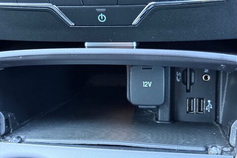 Ford S-Max TITANIUM TDCI - TOWBAR - 10 SERVICES -CAMBELT CHANGED 36