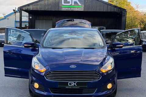 Ford S-Max TITANIUM TDCI - TOWBAR - 10 SERVICES -CAMBELT CHANGED 15