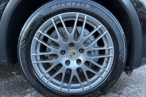 Porsche Cayenne D V6 TIPTRONIC S -£13K EXTRAS -PDLS-PAN ROOF-PASM-360 CAM-BOSE-SOFTCLOSE 73